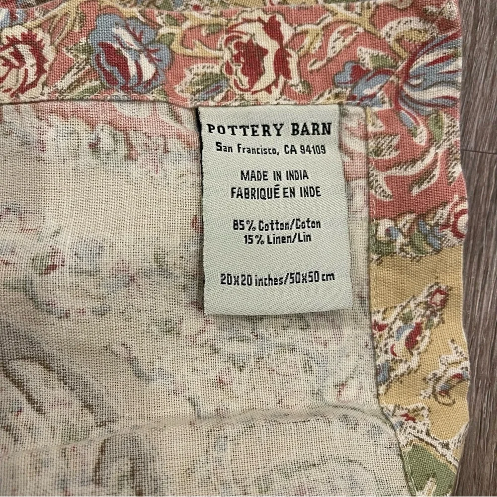 Pottery Barn 19x18 Paisley Placemats Set Of 3 Beige Sage Coral Cotton Linen